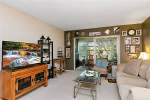 1015 Country Club Dr 406, Margate, FL 33063 Sold 05/08/24