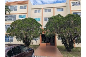 2551 NW 41st Ave 306, Lauderhill, FL 33313 Sold 05/14/24