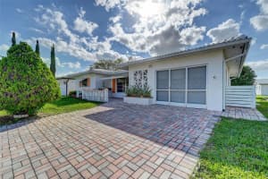 7421 NW 72nd Ter, Tamarac, FL 33321 Sold 09/10/24