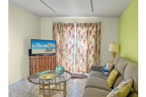 5240 NE 6th Ave E26, Oakland Park, FL 33334 Sold 03/04/25