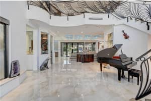 2900 NE 8 AVE, Boca Raton, FL 33431 Sold 07/29/24