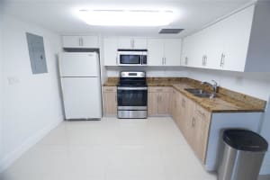 6441 lemon tree ln 6441, Miami Lakes, FL 33014 Sold 07/19/24