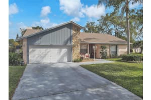 7003 NW 40th Pl, Coral Springs, FL 33065 Sold 05/08/24