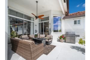 1460 Lantana Dr, Weston, FL 33326 Sold 04/22/24