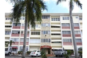 215 SE 3rd Ave 206A, Hallandale Beach, FL 33009 Sold 05/28/24