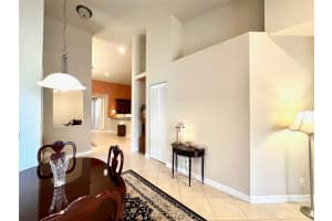 6305 Oxford Cir 104, Vero Beach, FL 32966 Sold 05/08/24