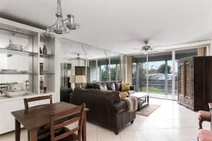 112 Royal Park Dr 2H, Oakland Park, FL 33309 Sold 04/26/24