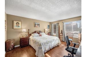 5443 SE Miles Grant Rd 105, Stuart, FL 34997 Sold 09/16/24