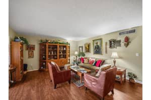 5443 SE Miles Grant Rd 105, Stuart, FL 34997 Sold 09/16/24