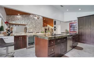 10263 VESTAL MNR, Coral Springs, FL 33071 Sold 11/12/24