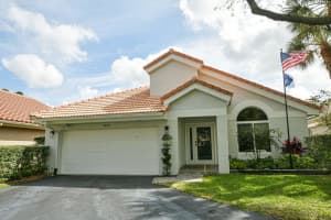 1878 NW 97th Ave, Plantation, FL 33322 Sold 04/24/24