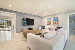 4733 SW 35th Ave, Dania Beach, FL 33312 Sold 04/30/24