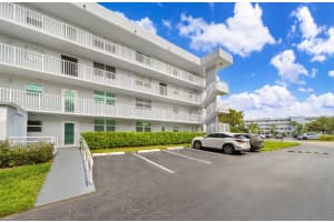 121 Royal Park Dr 3H, Oakland Park, FL 33309 Sold 08/29/24