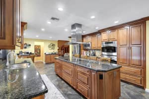 9731 NW 15 Street, Plantation, FL 33322 Sold 06/13/24