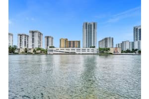 1000 Parkview Dr 125, Hallandale Beach, FL 33009 Sold 06/03/24
