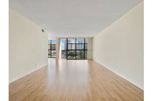 600 Parkview Dr 508, Hallandale Beach, FL 33009 Sold 05/16/24