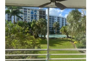 2731 NE 14th Street Cswy 226, Pompano Beach, FL 33062 Sold 02/11/25