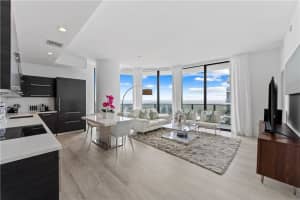 45 SW 9th St Apt 4406, Miami, FL 33130, Sold 05/01/24
