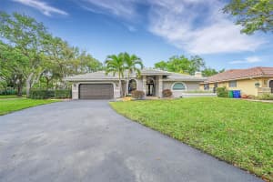 241 NW 118th Ave, Coral Springs, FL 33071 Sold 04/16/24
