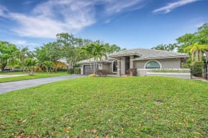 241 NW 118th Ave, Coral Springs, FL 33071 Sold 04/16/24