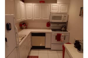 6457 Bay Club Dr 3, Fort Lauderdale, FL 33308 Sold 05/13/24