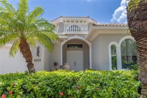 MLS# F10427025, Hollywood, Florida 33019