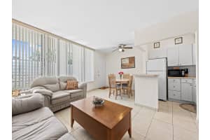 3177 S Ocean Dr 109, Hallandale Beach, FL 33009 Sold 04/09/24