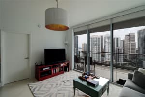 90 SW 3rd St 2802, Miami, FL 33130 Sold 08/08/24