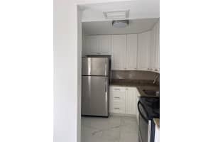2161 NE 1st Ct 103, Boynton Beach, FL 33435 Sold 04/11/24