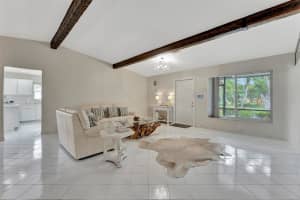 10301 NW 70th Ct, Tamarac, FL 33321 Sold 09/17/24