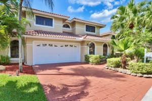 753 Villa Portofino Circle, Deerfield Beach, FL 33442 Sold 05/15/24