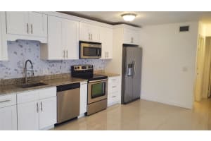 522 Trace Cir 105, Deerfield Beach, FL 33441 Sold 04/26/24