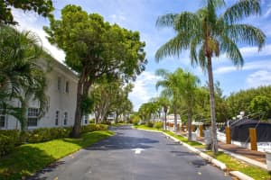 6415 Bay Club Dr 4, Fort Lauderdale, FL 33308 Sold 04/30/24