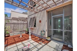 1131 NW 124th Ave, Pembroke Pines, FL 33026 Sold 04/25/24