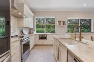 4816 NW 53rd Cir, Coconut Creek, FL 33073 Sold 04/25/24