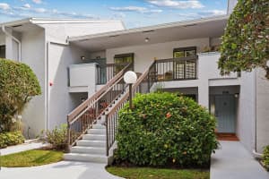 5054 Golfview Ct 1525, Delray Beach, FL 33484 Sold 01/03/25