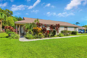 2816 Stoneway Ln #C, Fort Pierce, FL 34982 Sold 05/10/24