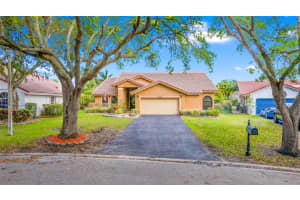 9653 NW 49th Pl, Coral Springs, FL 33076 Sold 07/18/24