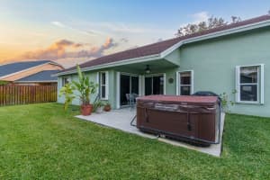 950 SW 150th Ave, Sunrise, FL 33326, Sold 04/10/24