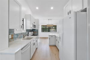712 Congressional Way 712, Deerfield Beach, FL 33442 Sold 06/05/24
