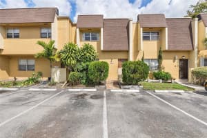 5617 Blueberry Ct 149, Lauderhill, FL 33313 Sold 05/08/24