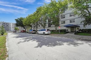 8950 NE 8th Ave 213, Miami, FL 33138 Sold 07/26/24
