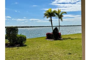 9270 W Parkland Bay Trl, Parkland, FL 33076 Sold 04/26/24