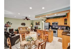 5208 NE 24th Ter F-315, Fort Lauderdale, FL 33308 Sold 04/25/24