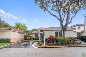 534 NW 47th Ter, Coconut Creek, FL 33063 Sold 05/07/24
