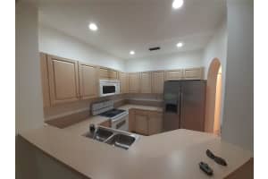 12121 SW 2nd St 12121, Pembroke Pines, FL 33025 Sold 08/30/24