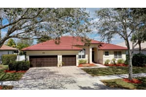 13275 Lakeside Ter, Cooper City, FL 33330 Sold 06/10/24