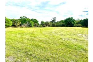 6950 49th Street, Vero Beach, FL 32967 Sold 02/26/25