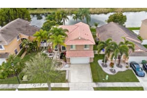 19040 SW 4th St, Pembroke Pines, FL 33029 Sold 05/30/24