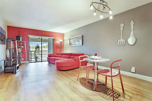 3361 NW 85th Ave 303, Coral Springs, FL 33065 Sold 06/07/24